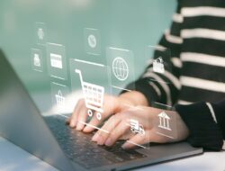 Kebiasaan Belanja Online Dibatasi Demi Jaga Keuangan Bulanan