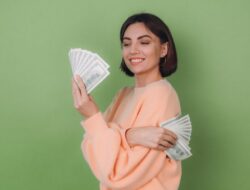 Keputusan Finansial Harian Kini Lebih Dipertimbangkan Matang